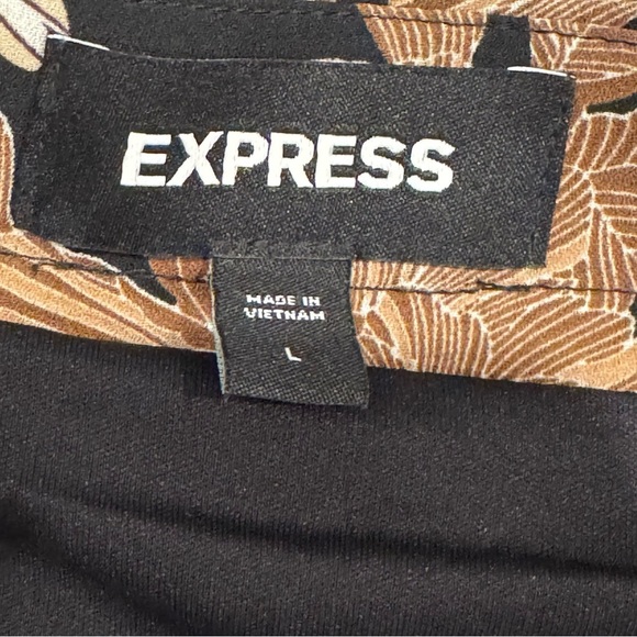 Express Black Midi A-line Skirt with Pleats and Sequins for Resort Wear - Picture 2 of 2